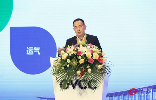 01.jpg