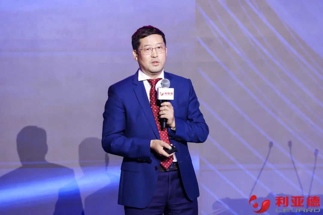 利亚德 李军.jpg 利亚德 李军.jpg