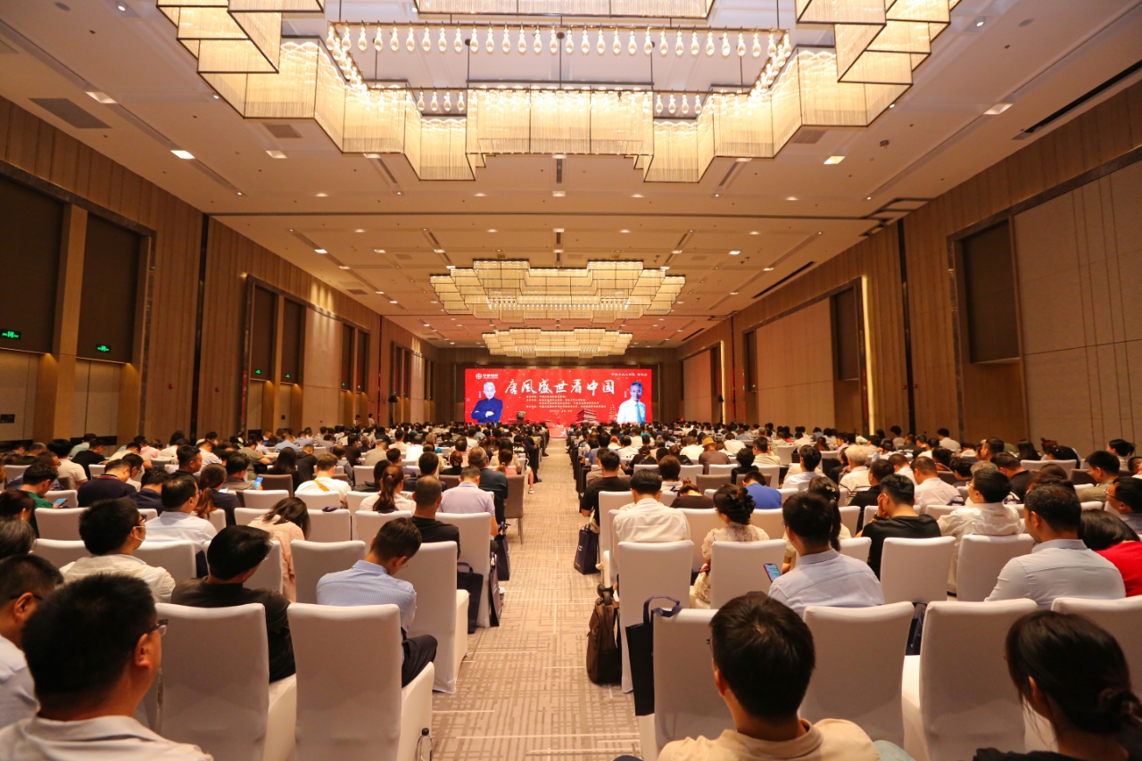 中泰1.jpg 中泰1.jpg