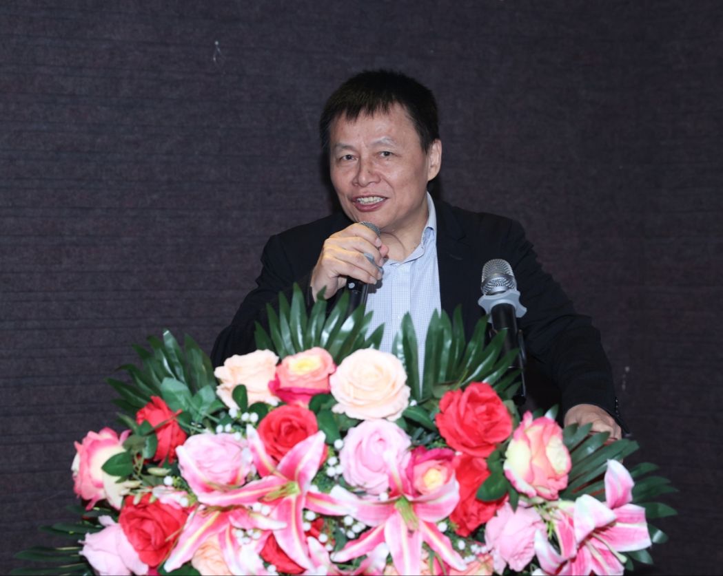 男嘉宾.jpg 男嘉宾.jpg