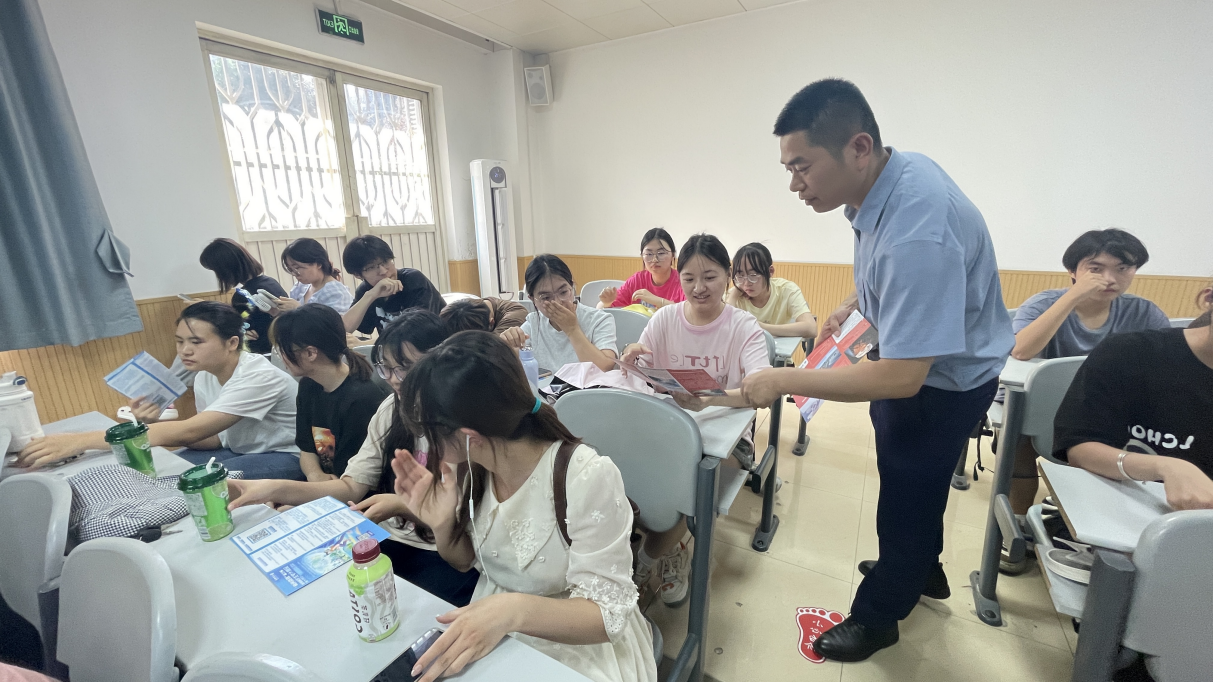 图片2.png 图片2.png
